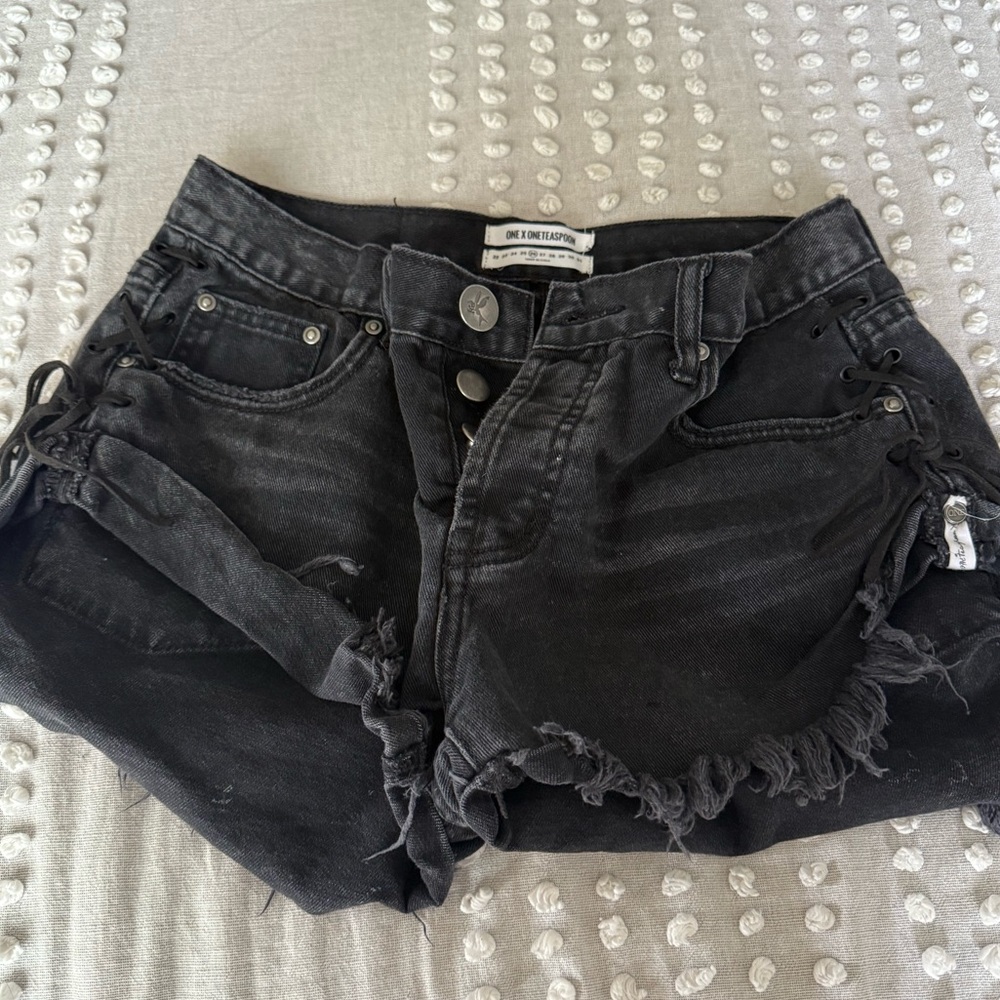 One Teaspoon Black Distressed bandit lace up shorts
